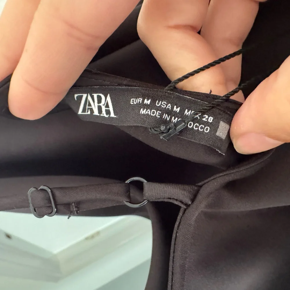 Zara Dresses - Picture 11 of 12